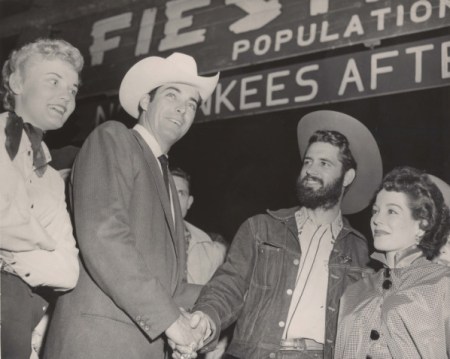 Rory Calhoun is welcomed to Fiesta City.