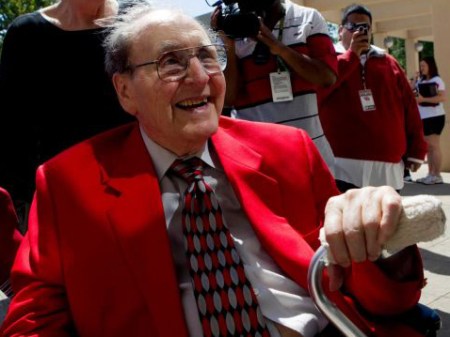 Former UH Basketball Coach Guy V. Lewis, looking pretty much as he did that day we spoke together at UH back in 2009.