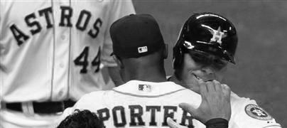Astros Manager Bo Porter congratulates Rick Ankiel on 1st Astros AL History HR.
