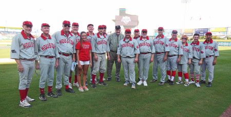 The post-game photo of the Babies was even happier.