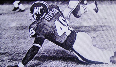 Paul Gipson above, going down hard in an earlier UH win over Florida State. - In the UT game, did Paul Gipson lose the call on his late game goal line run and dive that would've given UH the win? AS ONE WHO SAT DIRECTLY ON THAT LINE, I WILL FOREVER SWEAR THAT I SAW HIS HEAD, ARMS, AND THE BALL ALL BREAK THE PLANE BEFORE UT PUSHED HIM BACK FOR AN OFFICIAL "STOP".