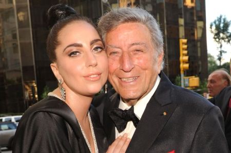 "Hey, Lady Gaga! Let's do 'Houston Heaven' for all those fans down there in the Bayou City!" ~ (What we wish Tony Bennett may have been thinking when he saw the lyrics to our parody of the old classic "Cheek to Cheek" that the two talents already do so very, very well.)