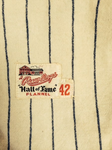 The use of "Hall of Fame" by Rawlings makes this items seem more like a "long-after-1959" commercial retro jersey. We would probably find all we need to know from the company.