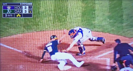 The throe to Evan Gattis from Carlos Correa was too late as the Oakland A's rallied from an earlier 0-3 hole to beat the Astros in the bottom of 10th by 4-3. Tony Sipp gave up the winning hit.